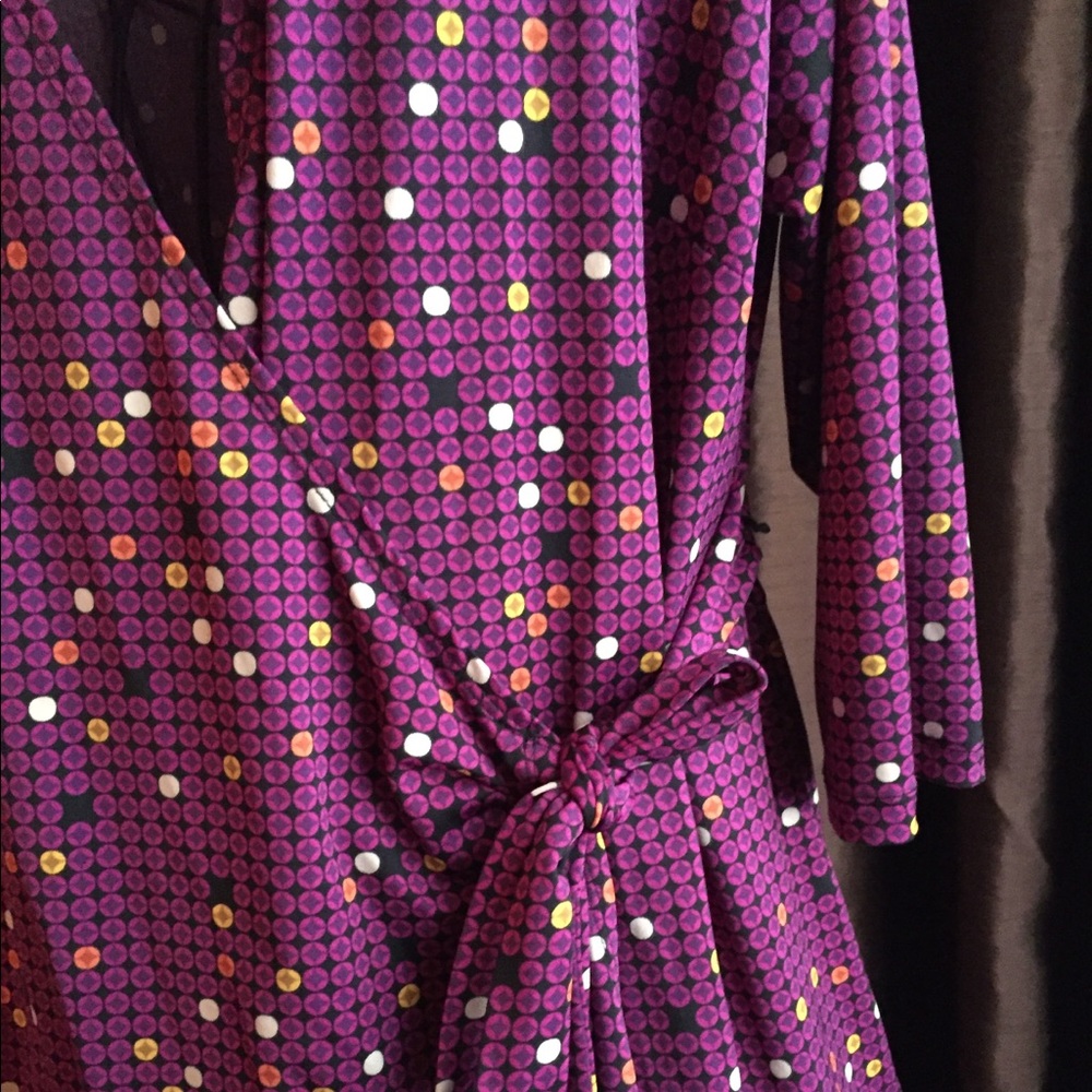 Dress - Picture 3 of 4